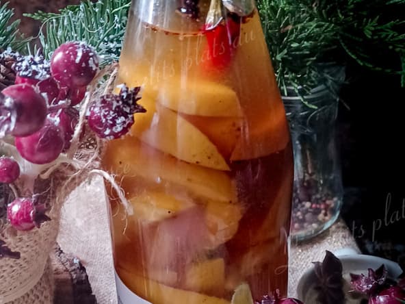 Rhum arrangé citron, gingembre, piment, miel, cannelle et vanille