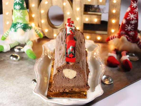 Bûche chocolat caramel et cacahuète