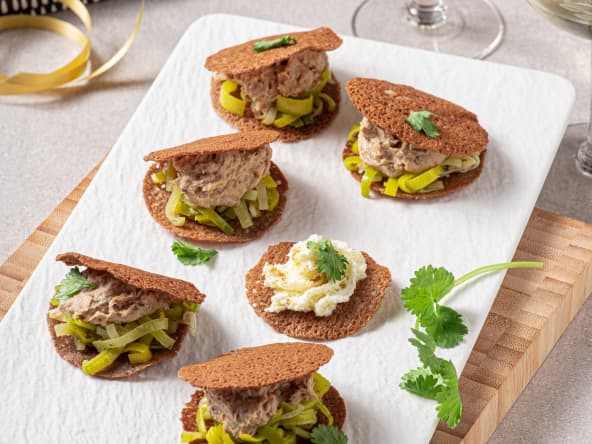 Galettes apéritives sardines et poireaux