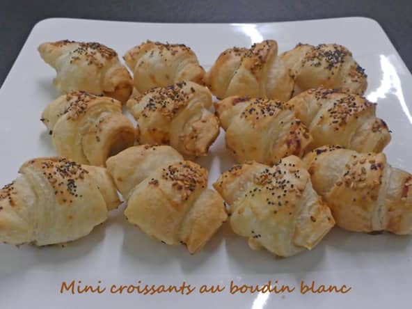 Mini croissants au boudin blanc