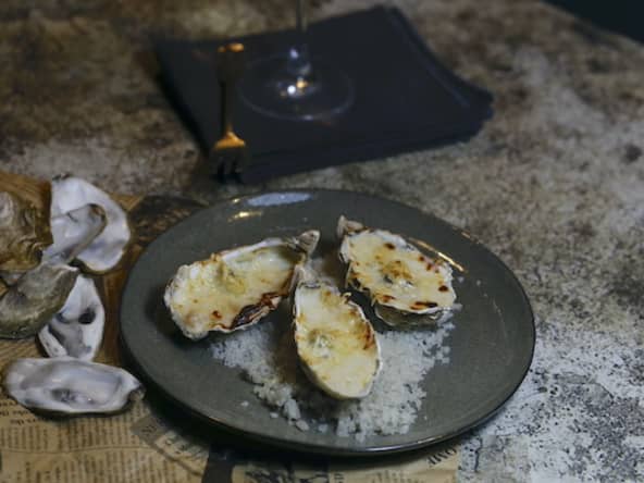 Huîtres gratinées au pineau