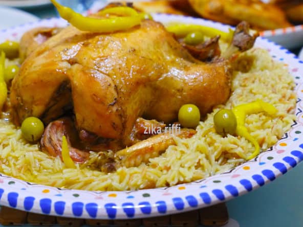 Poulet rôti et ses langues d'oiseaux bicolores