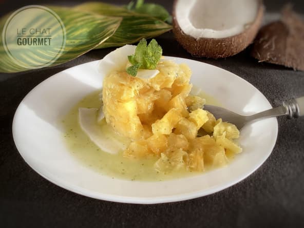 Tartare d’ananas au lait de coco et à la menthe