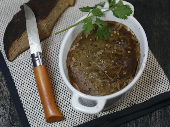 Terrine de foies de volaille au rhum