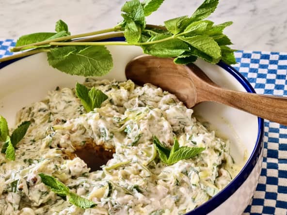Courgettes au yaourt et aux noix