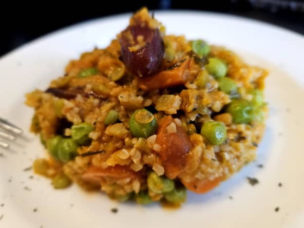 Boulgour aux petits pois et aux pois cassés, un plat complet !