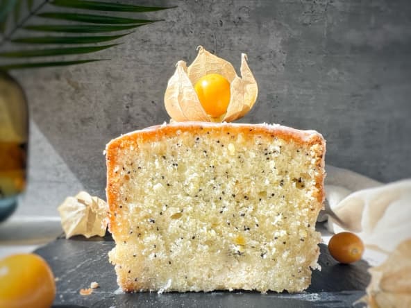Gâteau incroyablement moelleux au citron, graines de pavot