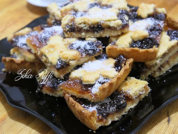 Carrés sablés à la confiture de cerises