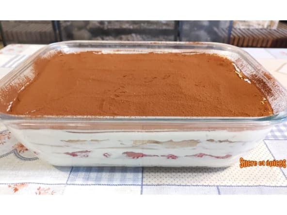 Tiramisu aux fraises, sans oeufs et sans cuisson