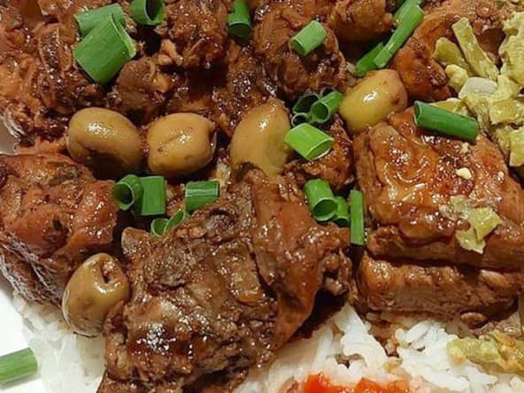 Civet de poulet au olives à la créole