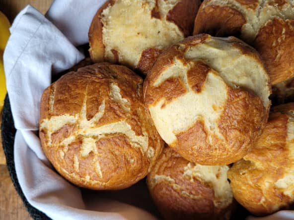 Petits pains bretzel