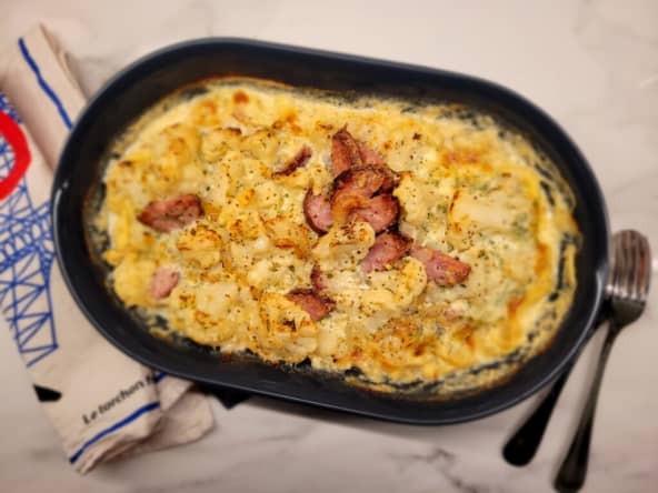 Gratin de chou-fleur à la franc comtoise, cancoillotte et saucisse de Morteau