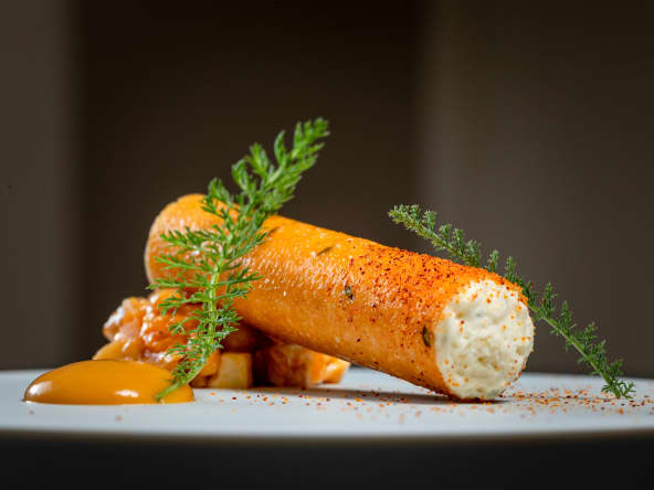Tuile au thym et mousse de Fourme de Montbrison
