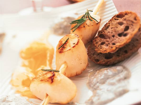 Saint-Jacques poêlées au romarin et vinaigrette au Sainte Maure de Touraine