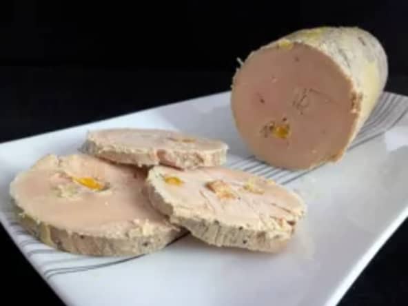 Foie gras maison aux abricots