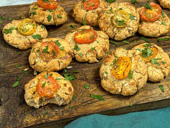 Cookies salés healthy aux tomates cerises et au graines de tournesol