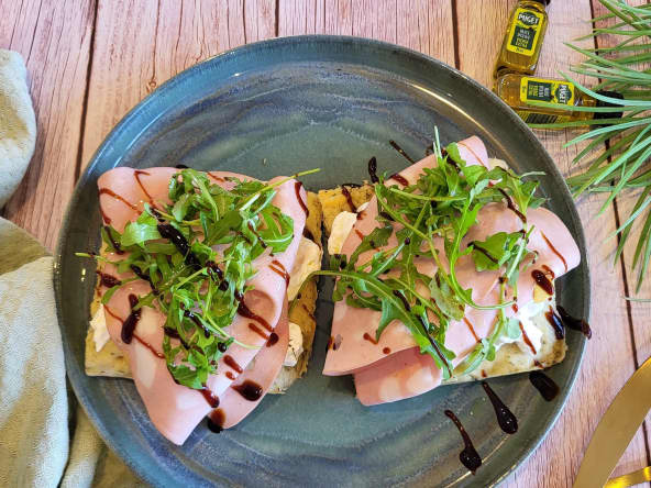 Foccacia mortadelle et burrata