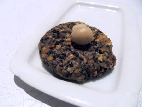Steak végétal aux champignons