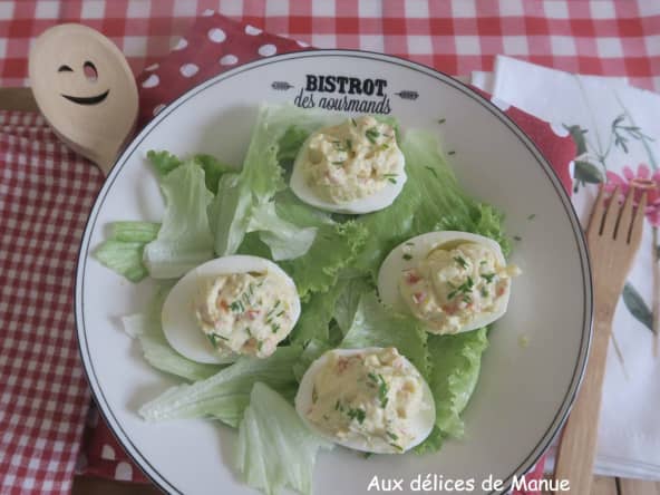 Oeufs mimosa au chèvre frais et tomates séchées