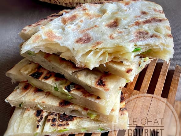 Galette chinoise à la ciboule "Cong you bing"