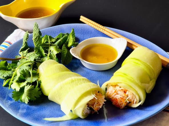 Rouleaux de concombre, façon rouleaux de printemps