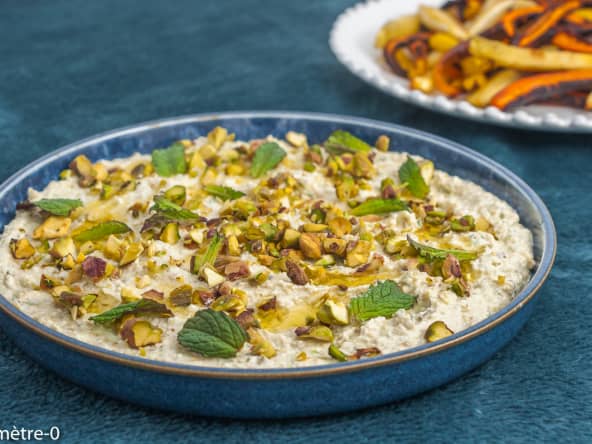 Crème de fêta et pistaches, carottes au four