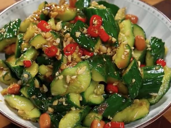 Salade de concombre à l'asiatique