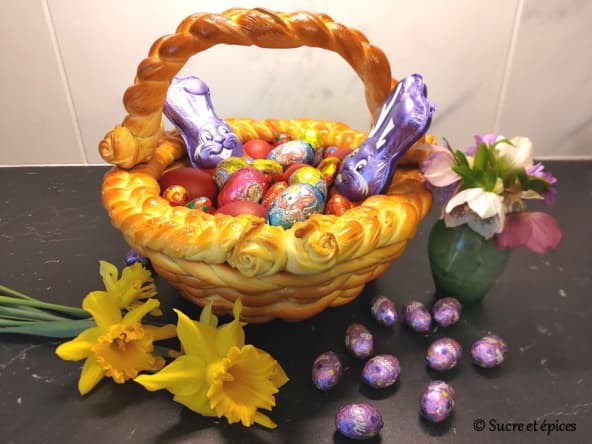 Panier de Pâques en pâte à pain