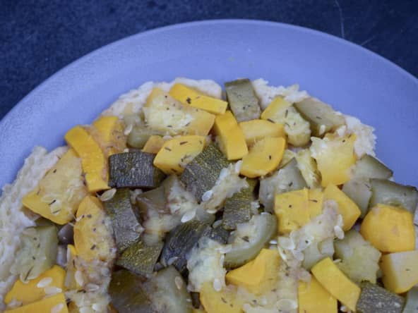 Tarte tatin courgettes oignons rouges et parmesan