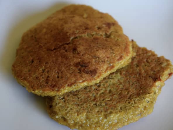 Galettes de quinoa au chèvre frais et tomates séchées