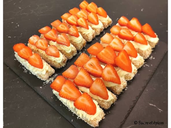Fingers faciles sans cuisson, fraises, chantilly