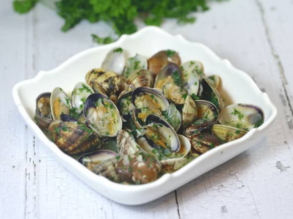Palourdes à la sauce verte