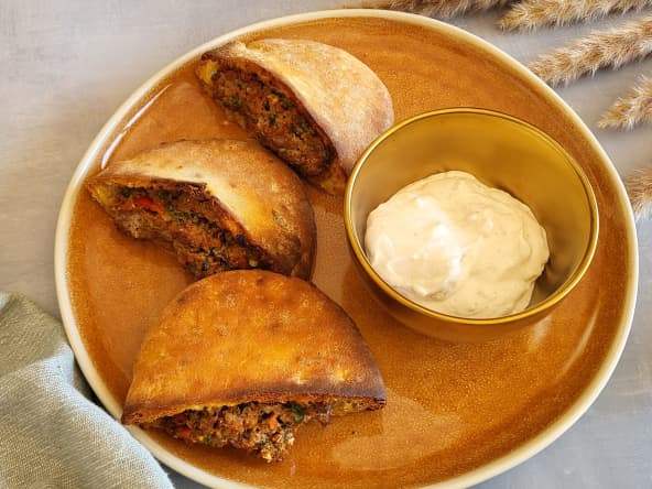 Pains pita fourrés au boeuf