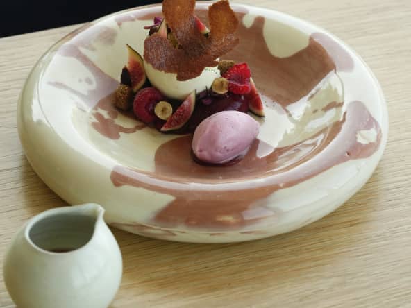 La figue noire de Solliès, panna cotta à la feuille de figuier, framboise du verger