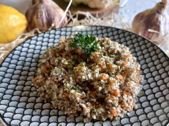 Taboulé de chou-fleur cru à l’ail violet de Cadours
