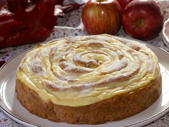 Gâteau tourbillon aux pommes et crème pâtissière