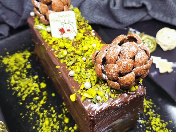 Bûche façon Dubaï