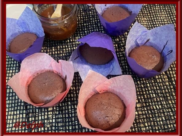 Petits gâteaux au chocolat et caramel beurre salé