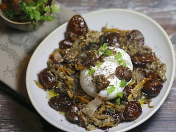 Salade de châtaignes et champignons aux épices et burrata