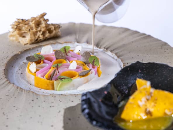 Dentelle de choux rave et butternut, noisette fraîche et truffe de bourgogne