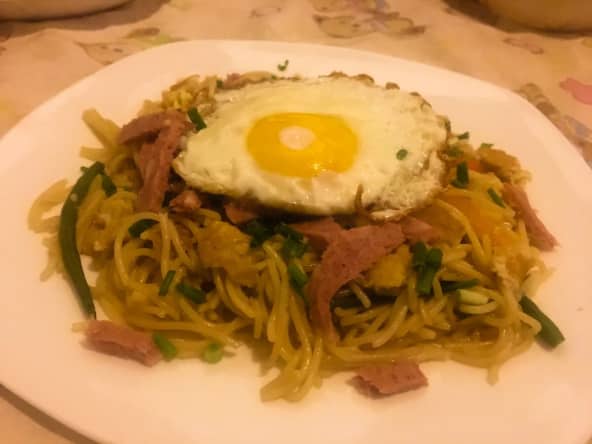 Nouilles sautées au bœuf et légumes