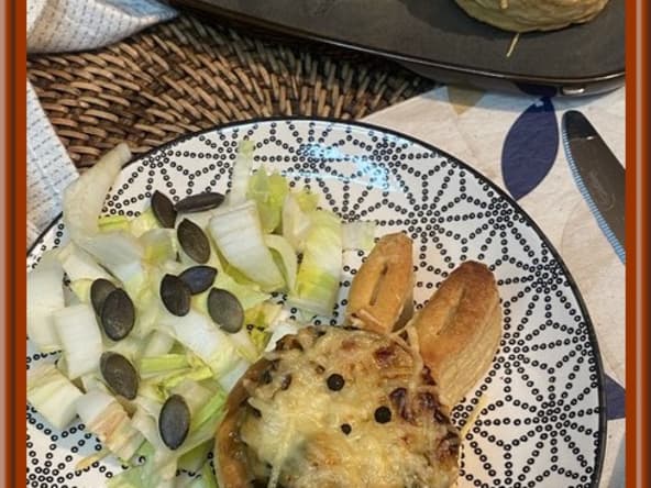 Lapins feuilletés farcis aux champignons, épinards et poitrine fumée