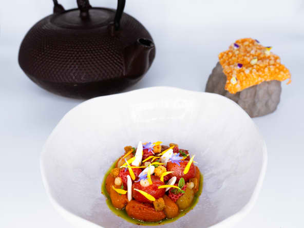 Tomates cerises semi-confites et amandes fraiches