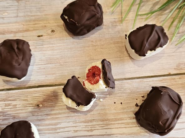 Bouchées glacées bounty framboise