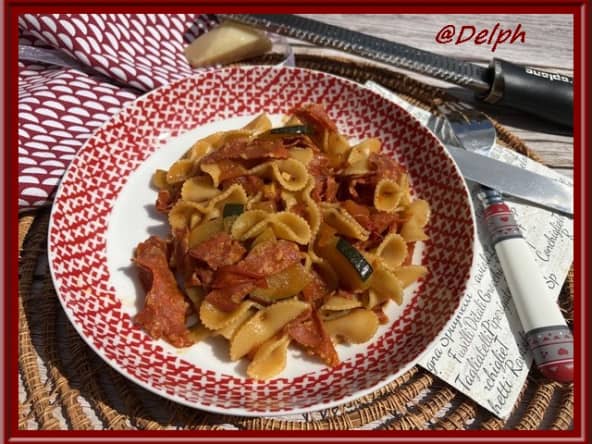 One pot pasta aux tomates, courgette et chorizo