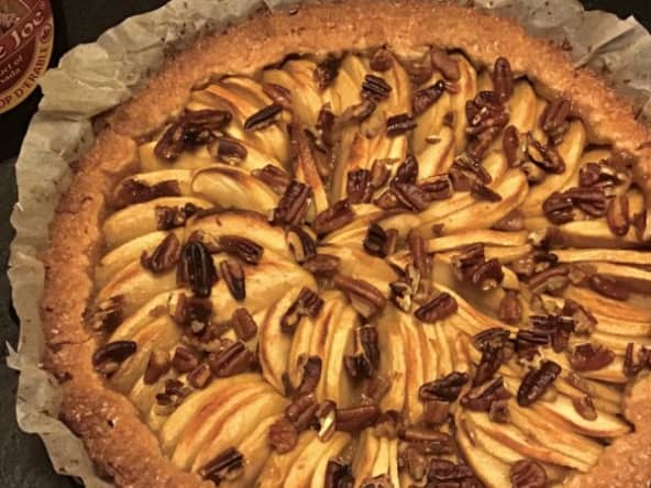 Tarte aux pommes, noix de pécan et sirop d’érable