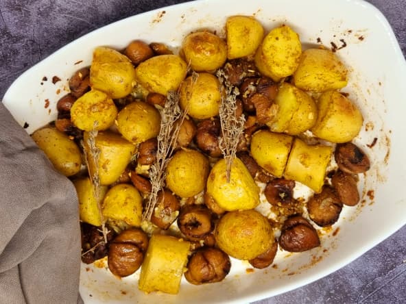 Pommes de terre et châtaignes rôties au cumin