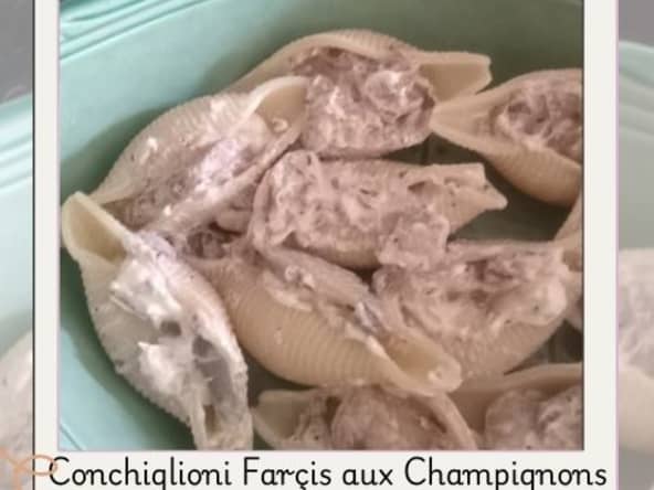 Conchiglioni farçis aux champignons et Saint-Môret