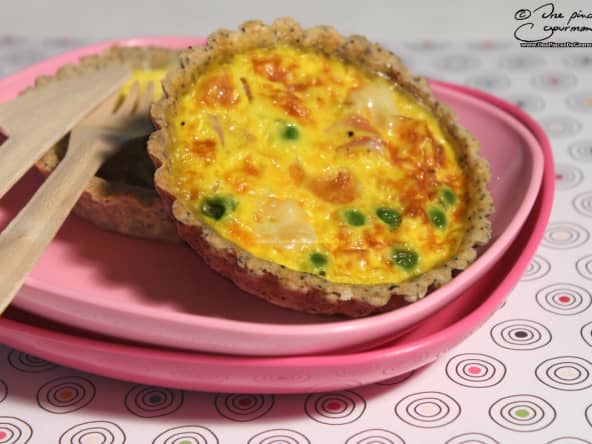 Mini quiches avec les restes : petits-pois, bacon et emmental