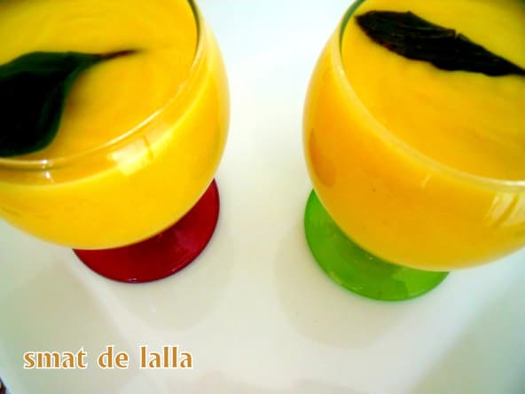 Crème de courgette jaune
